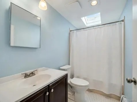 45 Dogwood Road West Islip NY 11795