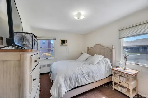 45 Dogwood Road West Islip NY 11795