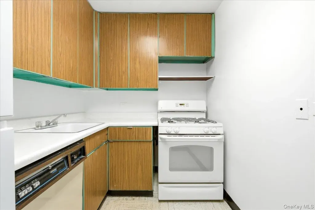 110-11 Queens Boulevard Forest Hills NY 11375