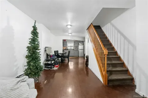 28 Saint Andrews Place Brooklyn NY 11216
