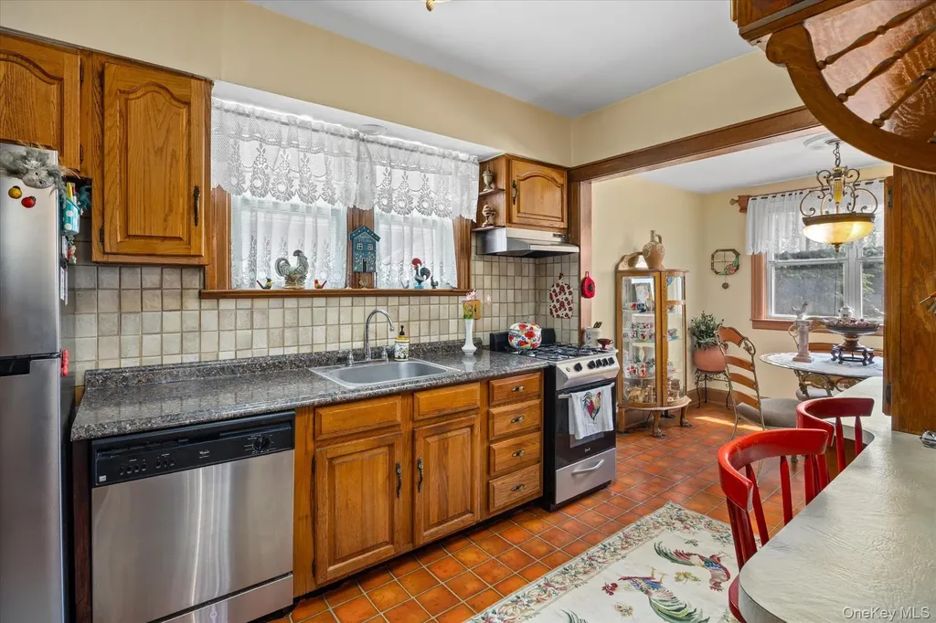 3221 168th Street Flushing NY 11358
