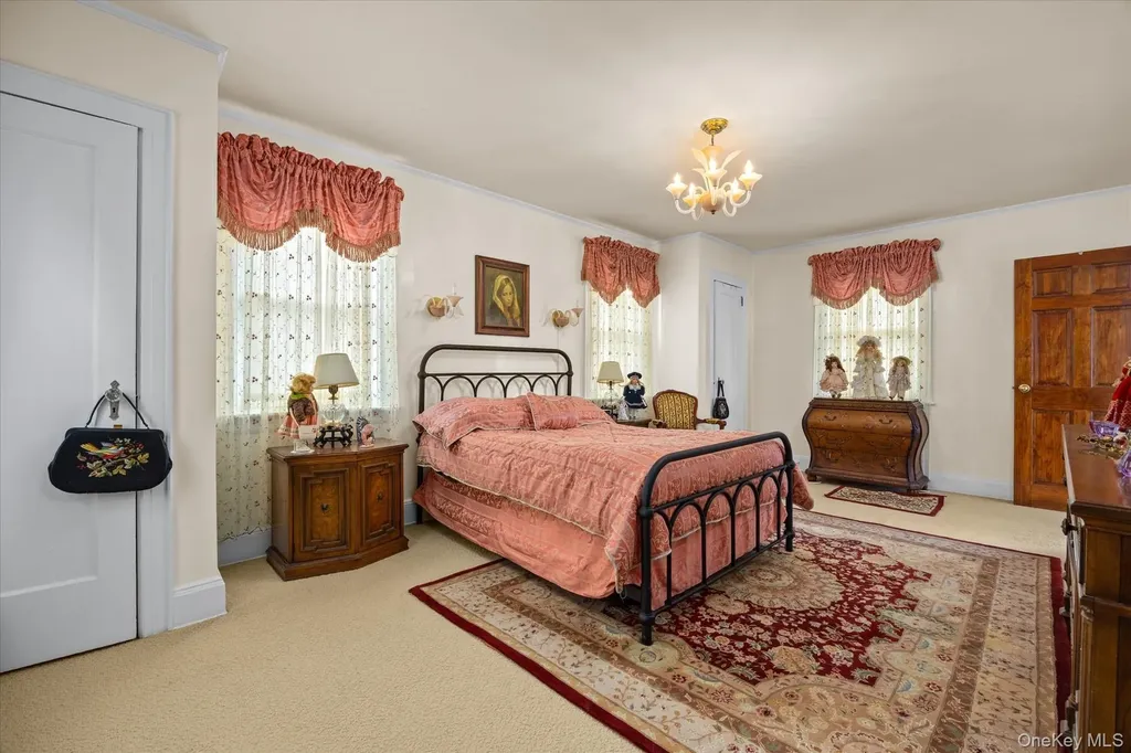3221 168th Street Flushing NY 11358