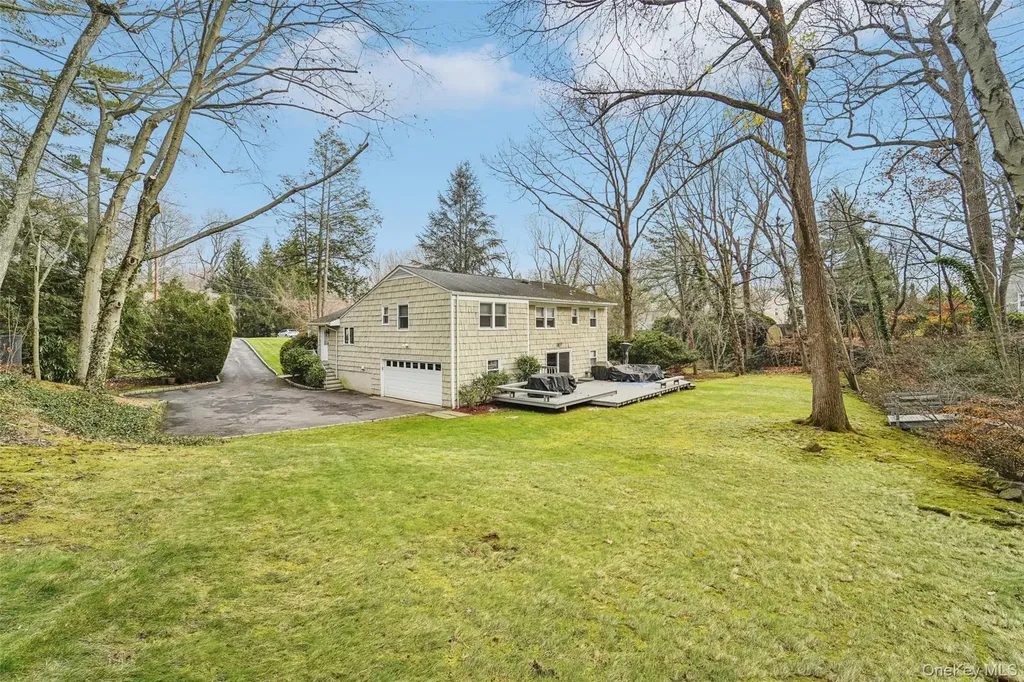 6 Robins Roost Rye Brook NY 10573
