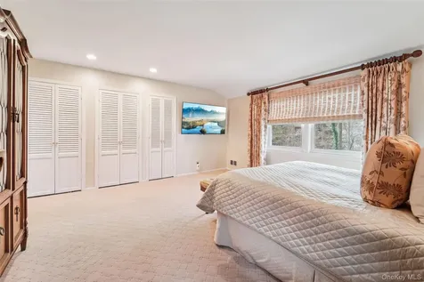 6 Robins Roost Rye Brook NY 10573