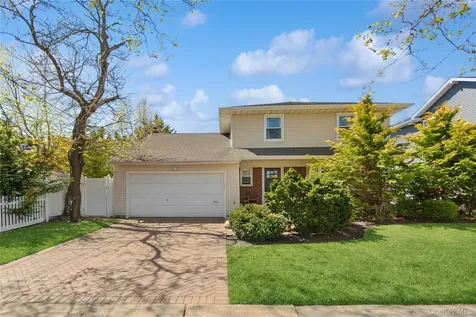 112 Ivy Lane Lido Beach NY 11561