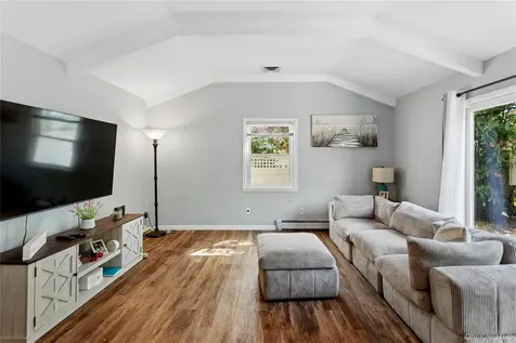 112 Ivy Lane Lido Beach NY 11561