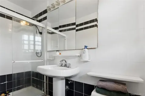 112 Ivy Lane Lido Beach NY 11561