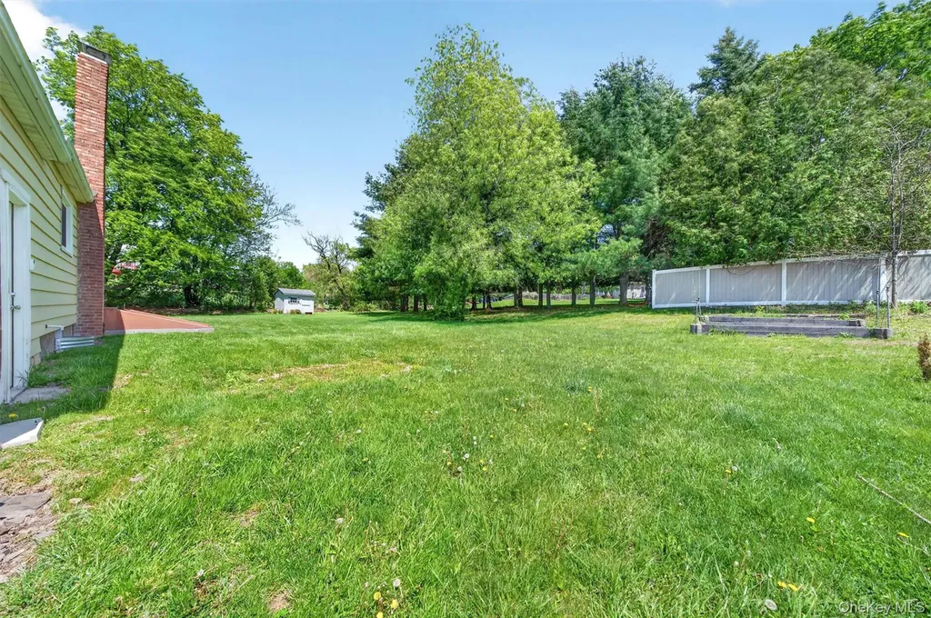 151 Laroe Road Chester NY 10918