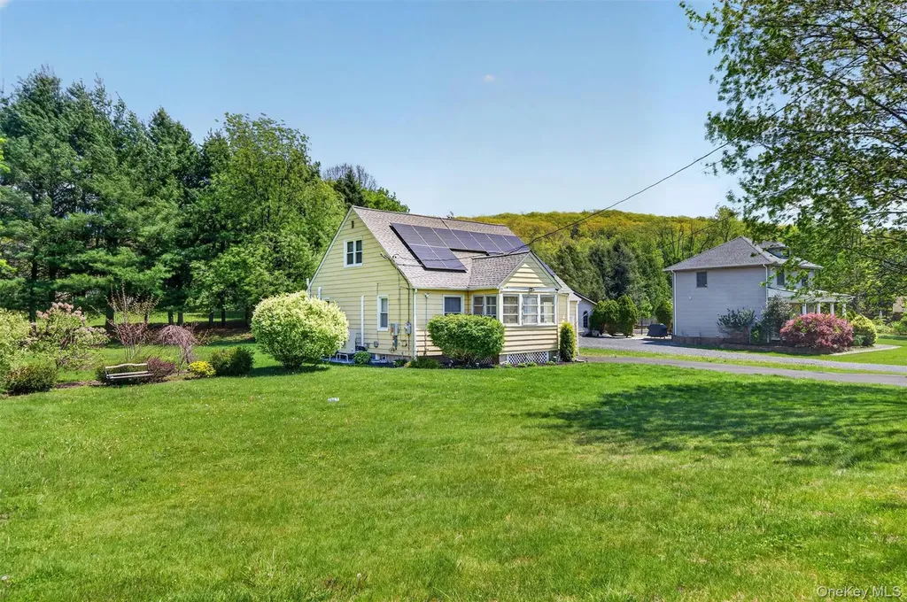 151 Laroe Road Chester NY 10918