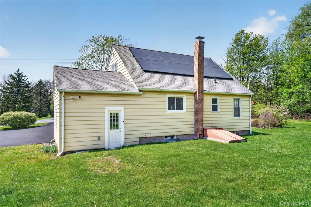 151 Laroe Road Chester NY 10918