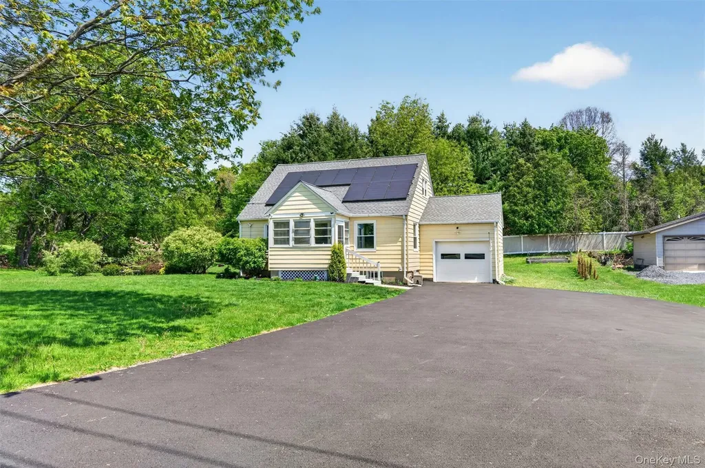 151 Laroe Road Chester NY 10918