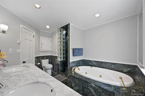 30 Smokey Hollow Court Carmel NY 10512