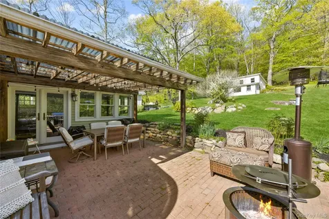 30 Smokey Hollow Court Carmel NY 10512