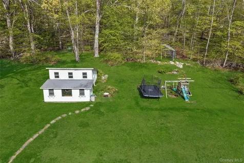 30 Smokey Hollow Court Carmel NY 10512