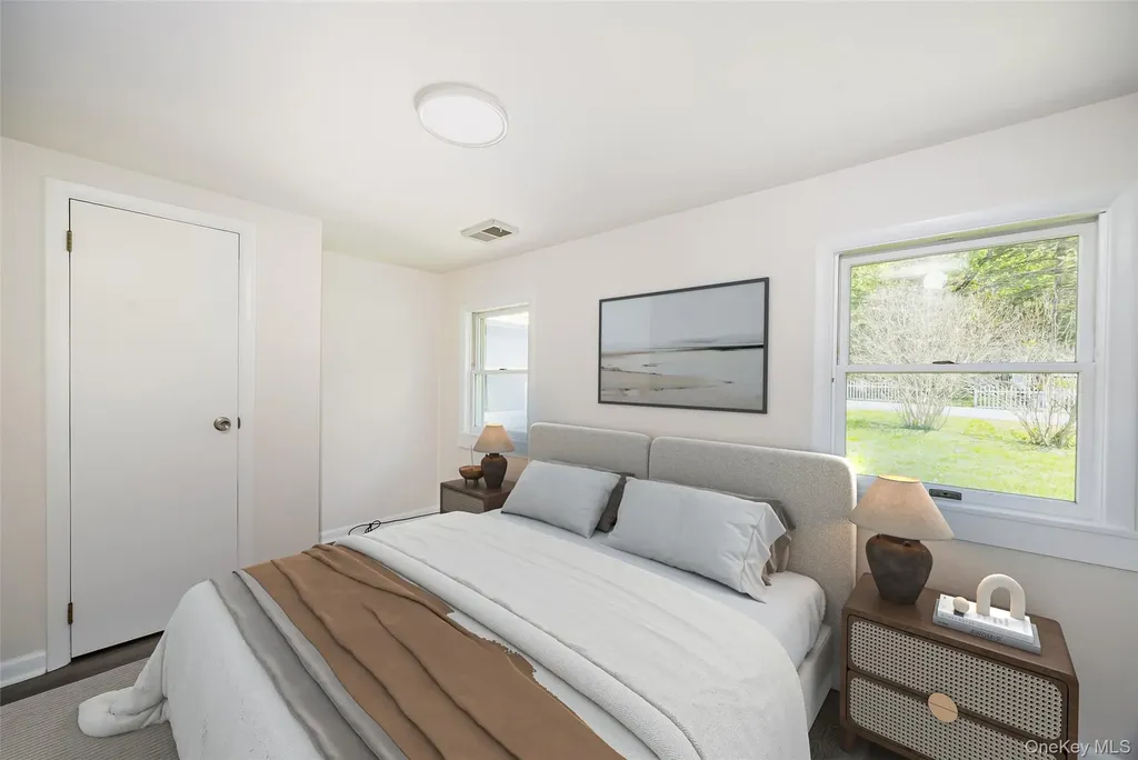 31 Horns Park Road Hyde Park NY 12538