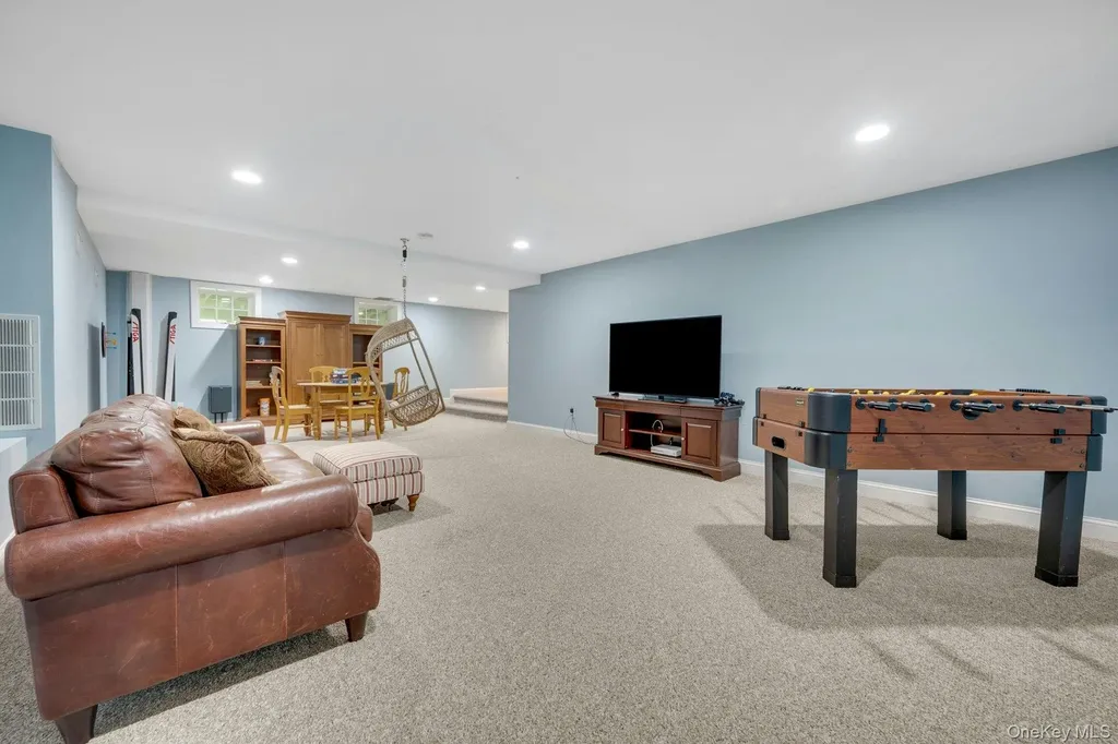 209 Glendale Road Scarsdale NY 10583