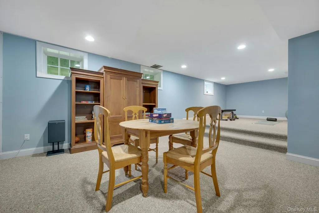 209 Glendale Road Scarsdale NY 10583