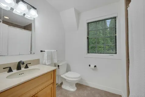 209 Glendale Road Scarsdale NY 10583