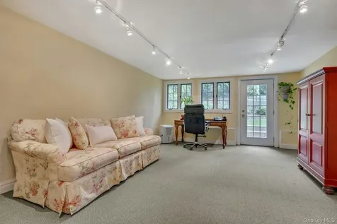 209 Glendale Road Scarsdale NY 10583