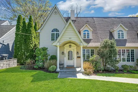 209 Glendale Road Scarsdale NY 10583