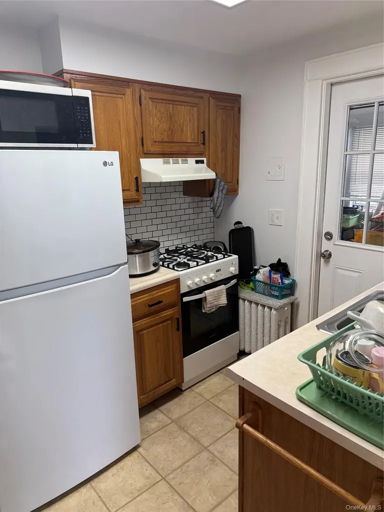 7 Travis Avenue Montrose NY 10548