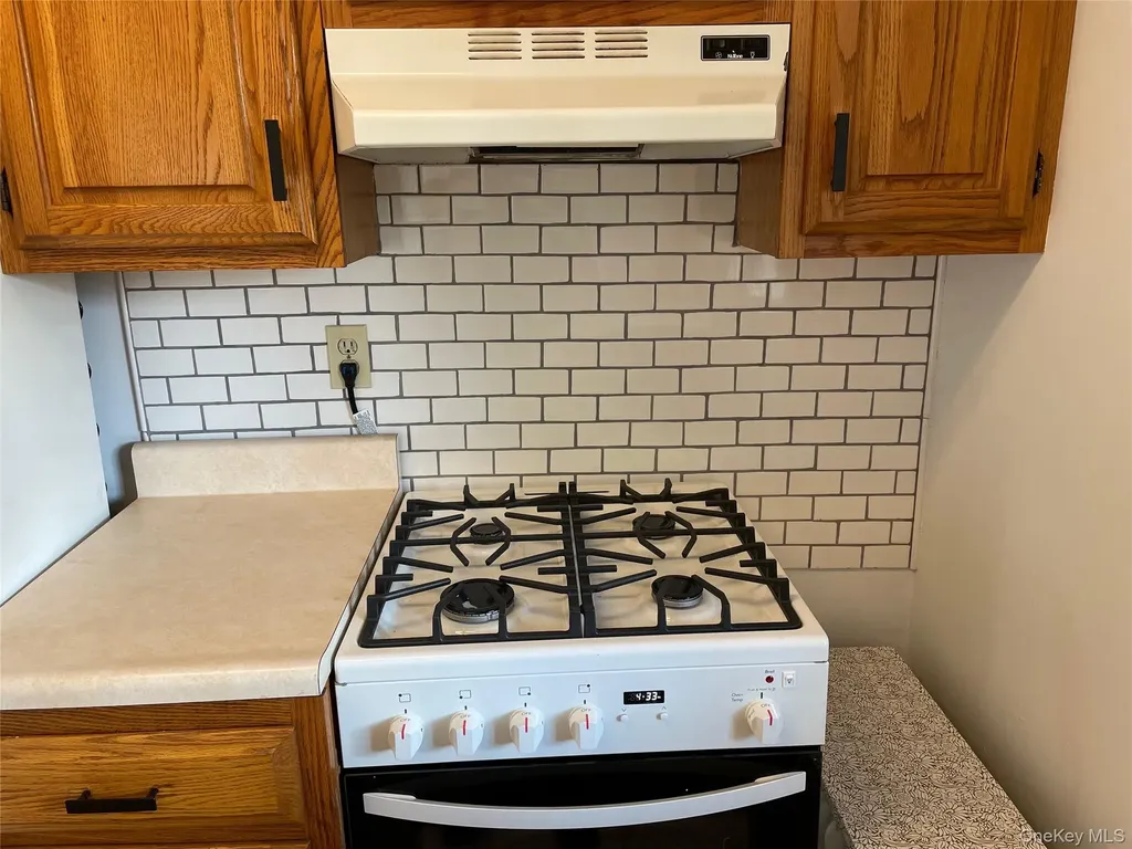 7 Travis Avenue Montrose NY 10548