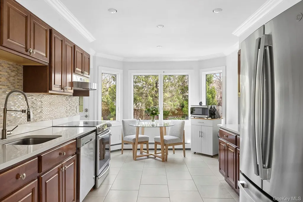 3 Jones Road Hampton Bays NY 11946