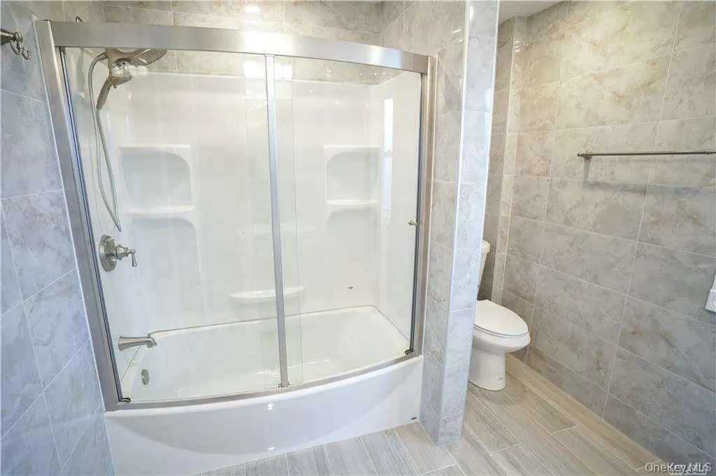 85 Franklin Avenue Lynbrook NY 11563