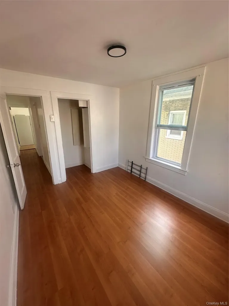 421 S 10th Avenue Mount Vernon NY 10550