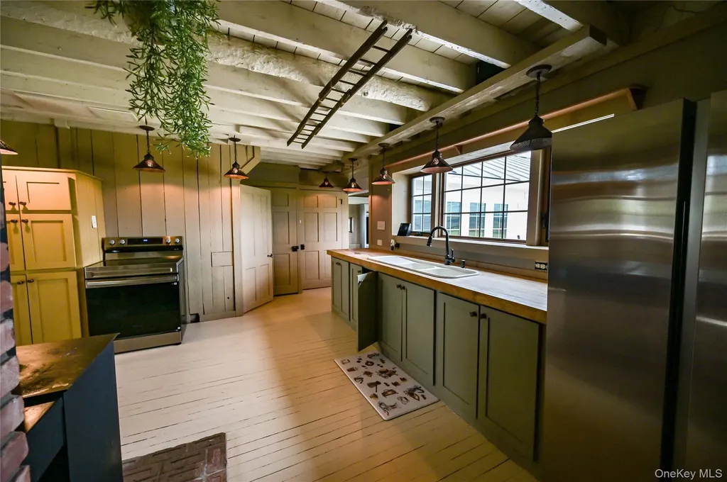 1702 Diary Hill Road Call Listing Agent NY 13416