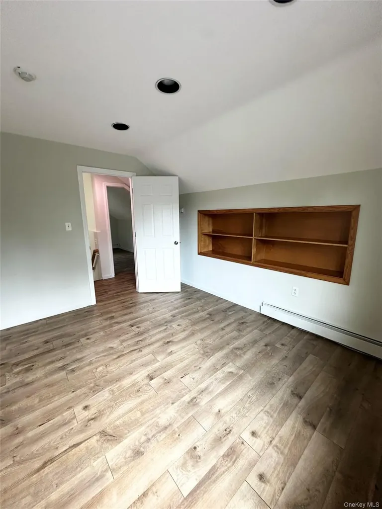 282 N Middletown Road Pearl River NY 10965