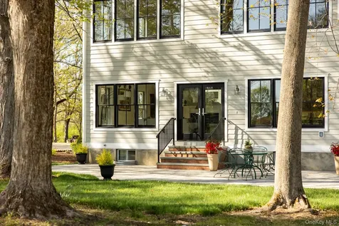 397 Viewmont Road Germantown NY 12526