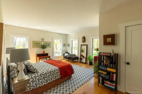 397 Viewmont Road Germantown NY 12526