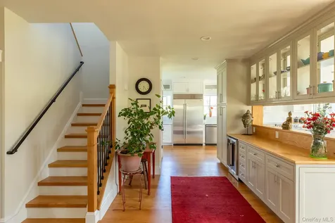 397 Viewmont Road Germantown NY 12526
