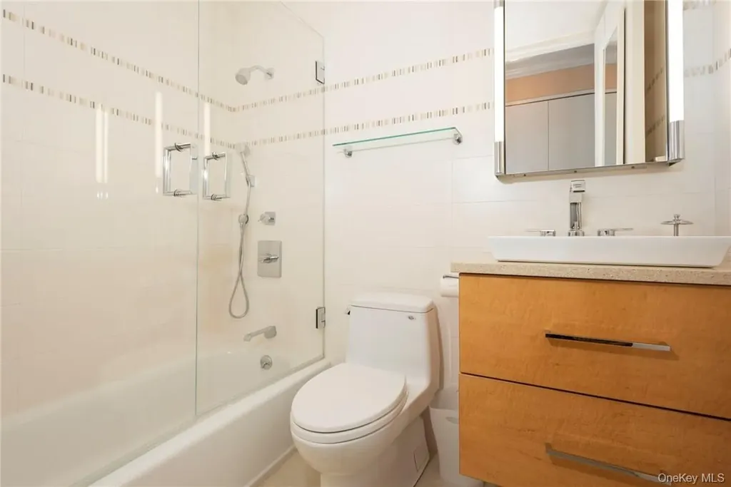 35 N Chatsworth Avenue Larchmont NY 10538