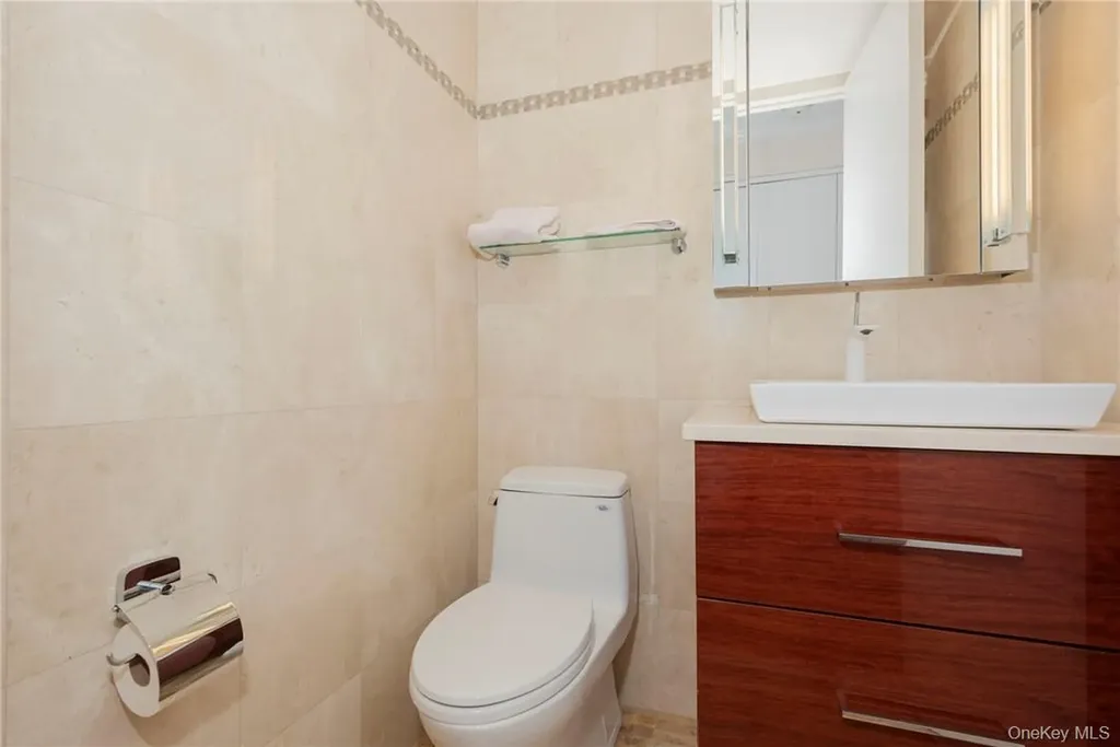 35 N Chatsworth Avenue Larchmont NY 10538