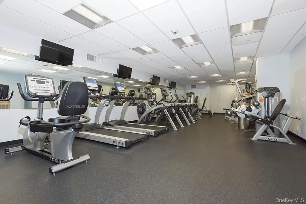 35 N Chatsworth Avenue Larchmont NY 10538