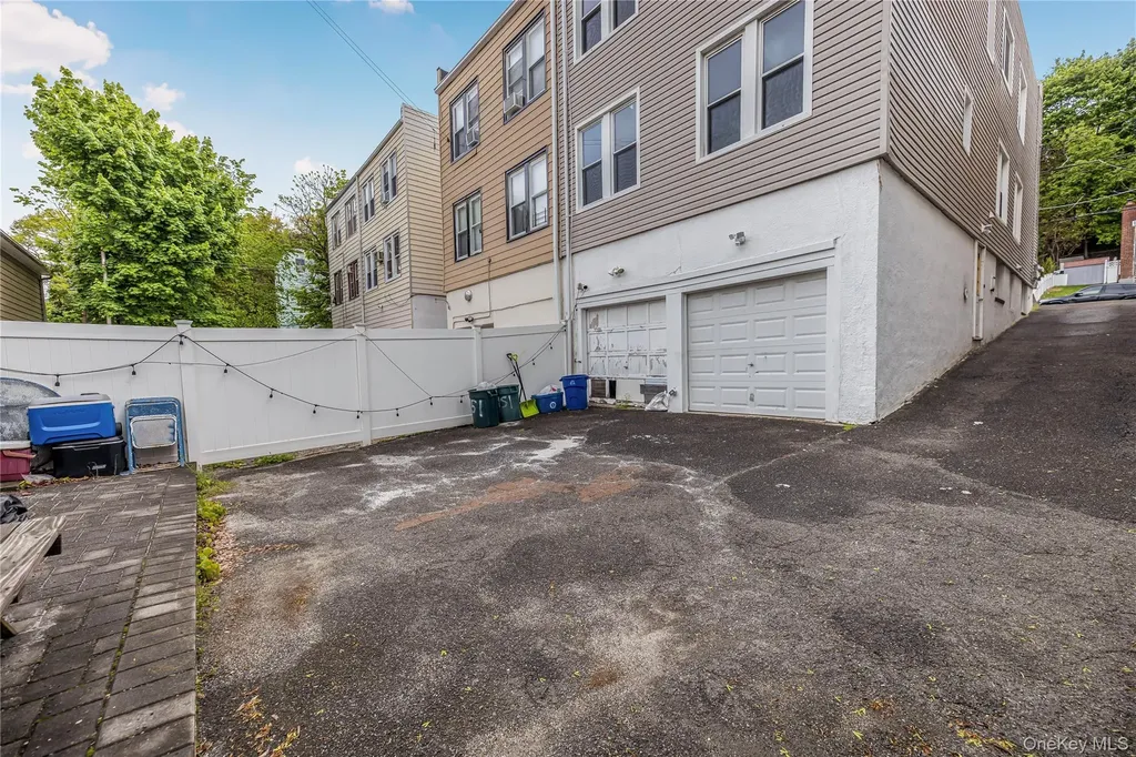 151 Burhans Avenue Yonkers NY 10701