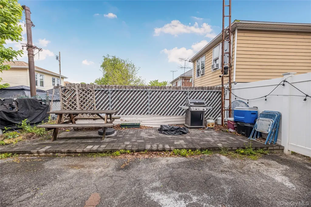 151 Burhans Avenue Yonkers NY 10701