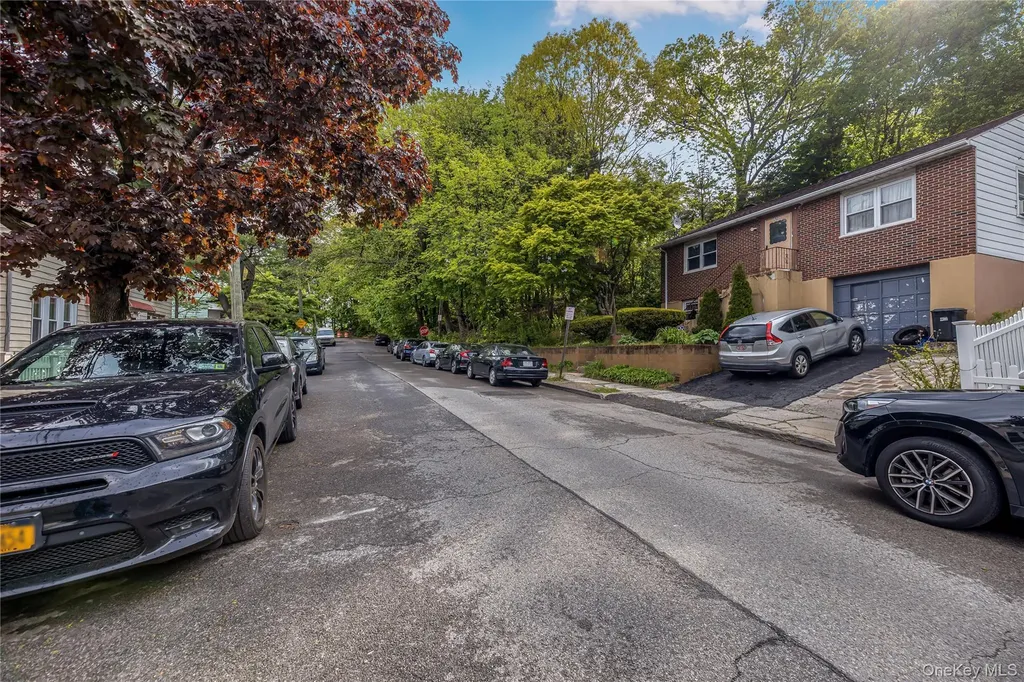 151 Burhans Avenue Yonkers NY 10701