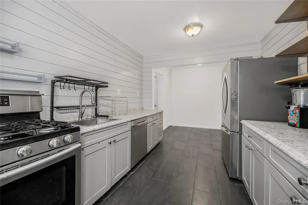 151 Burhans Avenue Yonkers NY 10701