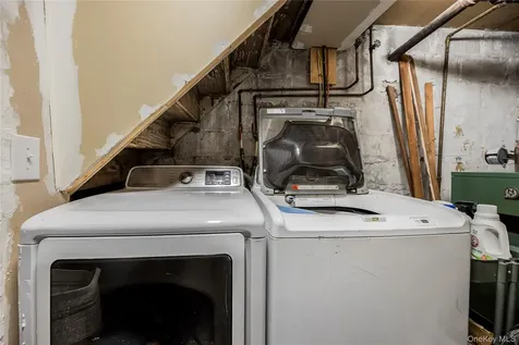 151 Burhans Avenue Yonkers NY 10701