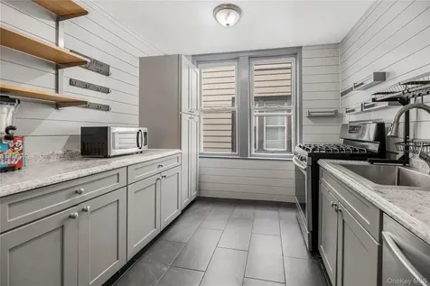 151 Burhans Avenue Yonkers NY 10701