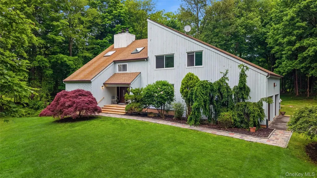 65 Cliffside Lane Bedford Corners NY 10549