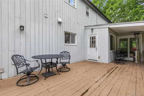 65 Cliffside Lane Bedford Corners NY 10549