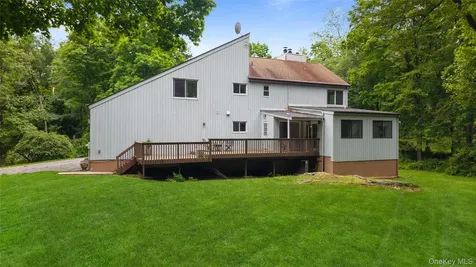 65 Cliffside Lane Bedford Corners NY 10549