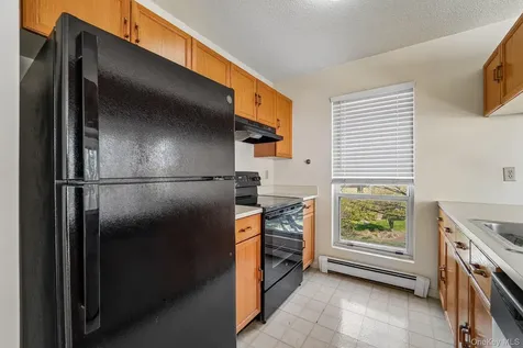 18 Brooke Hollow Lane Peekskill NY 10566
