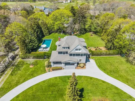 64 S Howells Point Road Bellport Village NY 11713