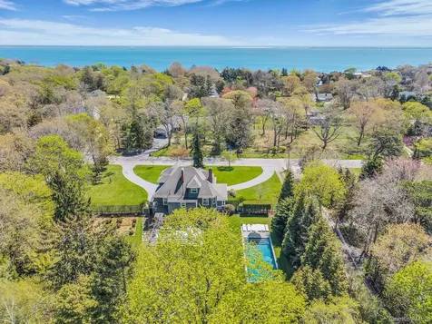 64 S Howells Point Road Bellport Village NY 11713