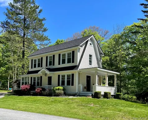 145 Drake Road Pleasant Valley NY 12569